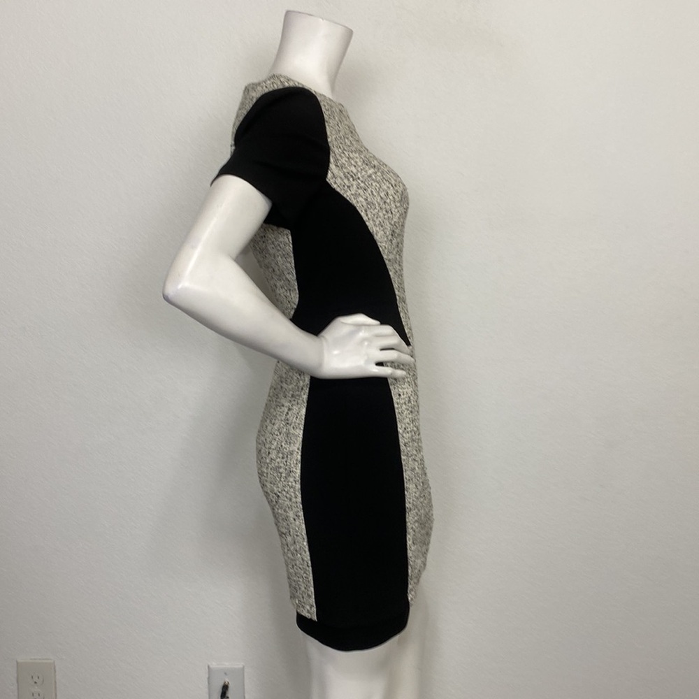 Tibi Tweed & Ponte Short Sleeve Paneled Dress Size 4 - Picture 6 of 9